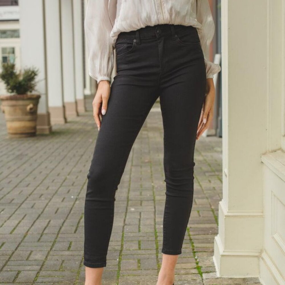 Blank NYC the Great Jones Skinny Jeans
